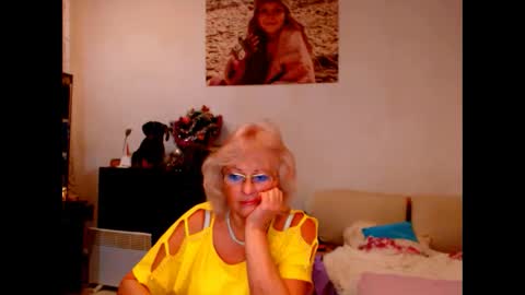 Snapshot of natali7634 chatting on 12-25-24, 10:17 natali online show from 12-25-24, 10:17