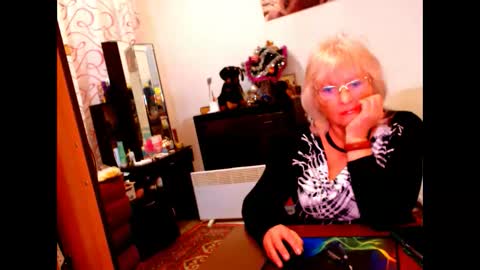 Snapshot of natali7634 chatting on 12-30-24, 08:04 natali online show from 12-30-24, 08:04