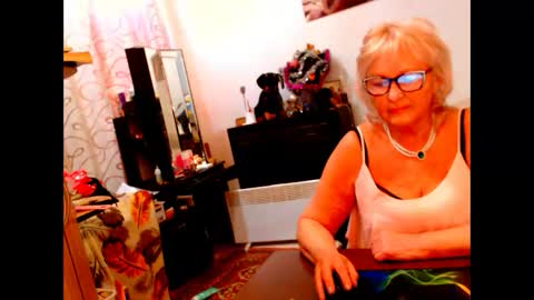 Snapshot of natali7634 chatting on 01-01-25, 11:05 natali online show from 01-01-25, 11:05