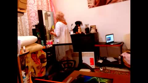 Snapshot of natali7634 chatting on 02-03-25, 04:14 natali online show from 02-03-25, 04:14