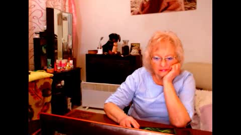 Snapshot of natali7634 chatting on 02-05-25, 03:45 natali online show from 02-05-25, 03:45