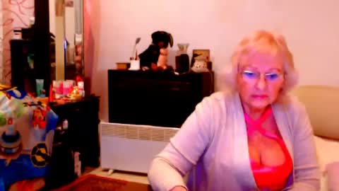 Snapshot of natali7634 chatting on 02-06-25, 03:59 natali online show from 02-06-25, 03:59