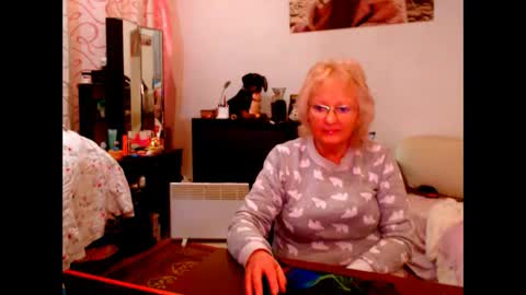Snapshot of natali7634 chatting on 02-08-25, 06:01 natali online show from 02-08-25, 06:01