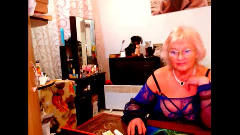 Snapshot of natali7634 chatting on 02-17-25, 05:21 natali online show from 02-17-25, 05:21