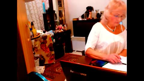 Snapshot of natali7634 chatting on 02-26-25, 08:22 natali online show from 02-26-25, 08:22