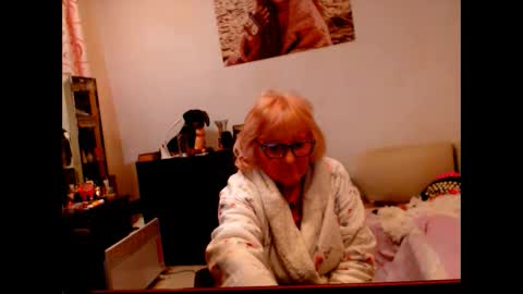 Snapshot of natali7634 chatting on 02-28-25, 08:18 natali online show from 02-28-25, 08:18