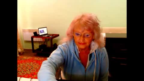 Snapshot of natali7634 chatting on 09-27-25, 06:40 natali online show from 09-27-25, 06:40