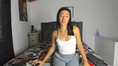 Snapshot of natalia54_ chatting on 02-24-25, 10:14 NATI online show from 02-24-25, 10:14