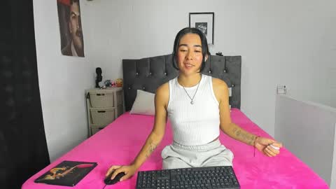 Snapshot of natalia54_ chatting on 02-27-25, 11:48 NATI online show from 02-27-25, 11:48