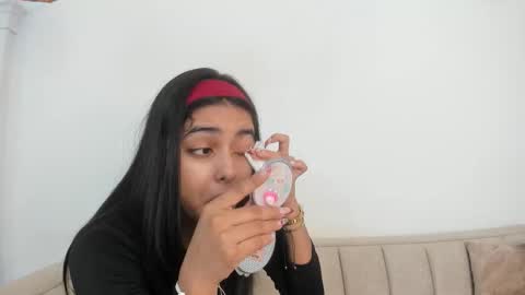 Naty  online show from 10-28-25, 12:09