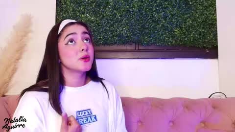 Snapshot of natalia_aguirre chatting on 02-28-26, 01:23 Naty online show from 02-28-26, 01:23