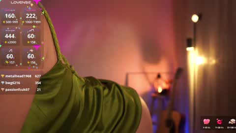 Snapshot of natalia_exotic chatting on 01-27-25, 09:55 Natalia online show from 01-27-25, 09:55