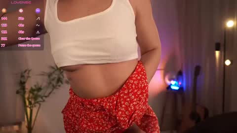 Snapshot of natalia_exotic chatting on 02-23-25, 04:02 Natalia online show from 02-23-25, 04:02