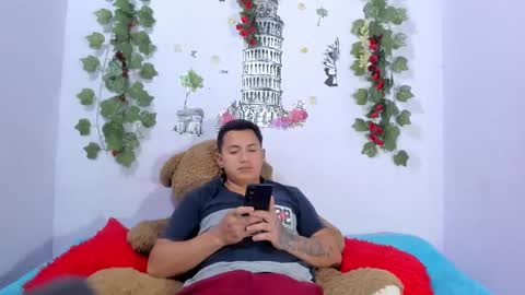 Snapshot of nataliaandjulliam chatting on 01-13-26, 03:56 nataliaandjulliam online show from 01-13-26, 03:56