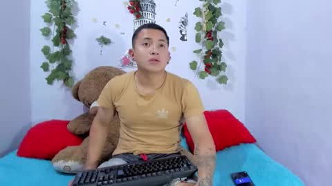 Snapshot of nataliaandjulliam chatting on 02-17-26, 03:14 nataliaandjulliam online show from 02-17-26, 03:14