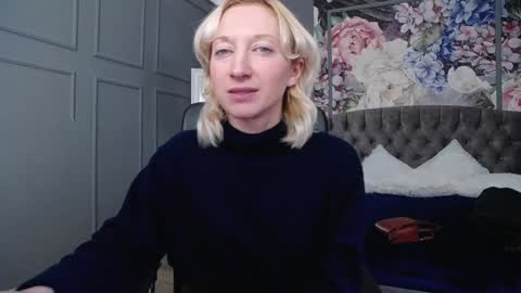 Natalie online show from 12-20-24, 10:27