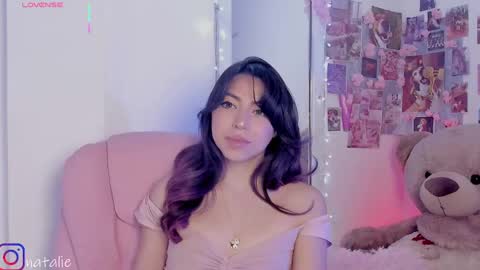 Snapshot of natalie_jaensen chatting on 09-15-25, 07:58 online show from 09-15-25, 07:58