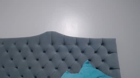 Miia online show from 02-17-25, 06:31