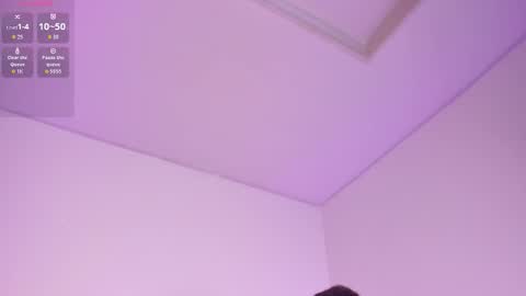 Snapshot of natalie_paris chatting on 11-14-25, 10:58 Natalie online show from 11-14-25, 10:58