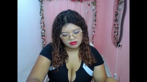natalie_tits1 online show from 09-30-25, 05:29