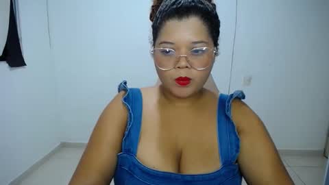 natalie_tits1 online show from 02-14-26, 01:02