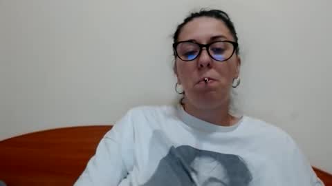 Snapshot of natally565656 chatting on 06-07-26, 01:37 natally online show from 06-07-26, 01:37