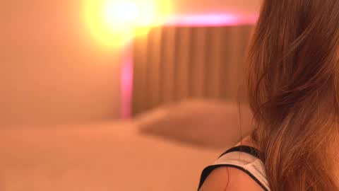 anatalybee online show from 01-09-25, 01:29