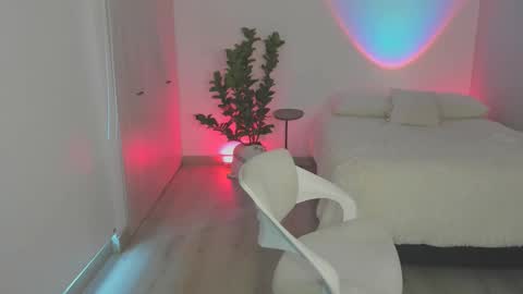 anatalybee online show from 02-14-26, 09:22