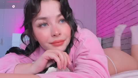 Nataly online show from 04-22-26, 07:11