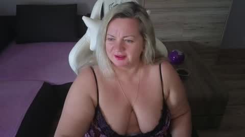 Natalli online show from 12-22-24, 10:17