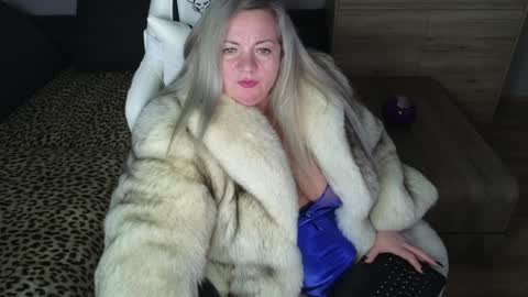 Natalli online show from 01-26-25, 12:26