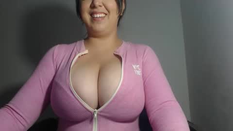 Snapshot of natasha9_ chatting on 09-25-25, 03:10 NATTY online show from 09-25-25, 03:10