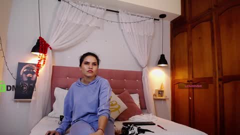 natasha online show from 02-08-25, 03:00