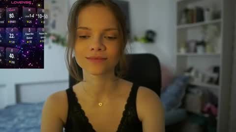 natasha__malkova online show from 11-18-25, 09:25
