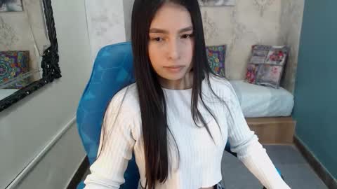  N A T A S H A  online show from 01-18-26, 10:24