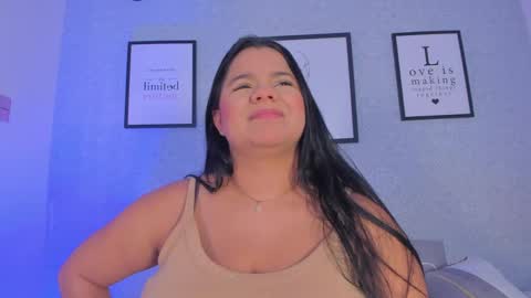 Snapshot of natasha_harpper chatting on 05-22-26, 12:11 Natasha online show from 05-22-26, 12:11