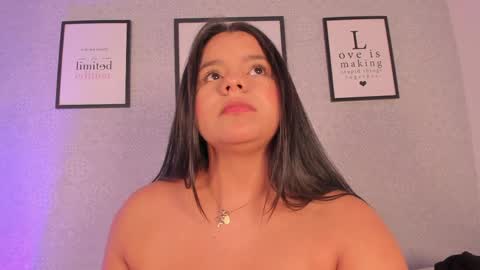 Snapshot of natasha_harpper chatting on 05-31-26, 06:09 Natasha online show from 05-31-26, 06:09