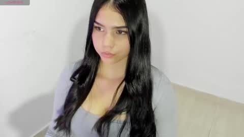 Snapshot of natasha_su chatting on 03-03-25, 01:21 Natalia online show from 03-03-25, 01:21
