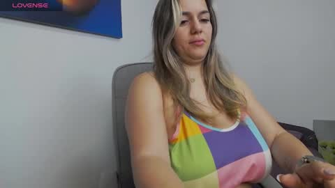 Snapshot of natashaboobs chatting on 05-23-26, 03:23 natashaboobs online show from 05-23-26, 03:23