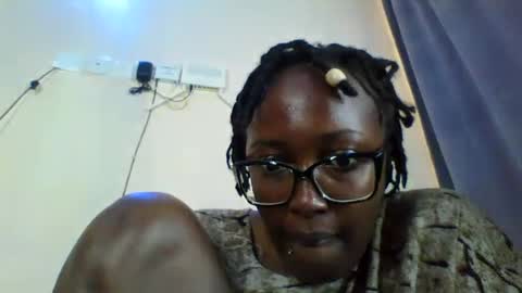 Snapshot of natashalucky chatting on 07-04-26, 10:43 natashalucky online show from 07-04-26, 10:43