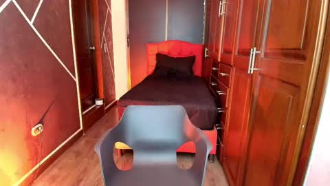 Snapshot of natashamason chatting on 02-12-25, 02:43 Natasha Mason online show from 02-12-25, 02:43