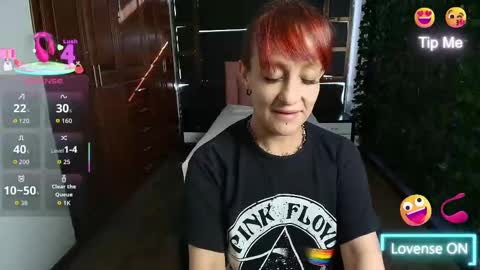 Snapshot of natashamason chatting on 09-16-25, 11:55 Natasha Mason online show from 09-16-25, 11:55