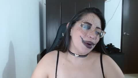 Natasha Smithe  online show from 02-20-25, 02:18