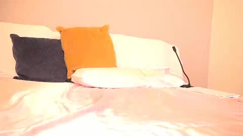 Snapshot of natashsquirt chatting on 01-27-25, 03:28 Natashsquirt online show from 01-27-25, 03:28