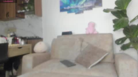 Natasha Independent model online show from 10-14-25, 02:45