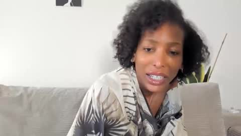 Natassia Dreams online show from 02-17-26, 12:40