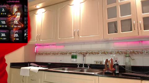 nathalia online show from 03-29-26, 04:23