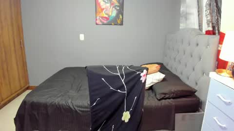 Snapshot of natha_rosse chatting on 08-09-26, 03:44 Nathalia Take surprises in our chat. 25tkns for a hot pic. Follow me. online show from 08-09-26, 03:44