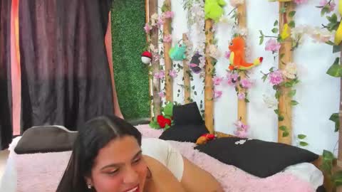 Snapshot of nathalia_correa chatting on 11-15-25, 02:02 nathalia_correa online show from 11-15-25, 02:02