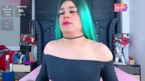 Snapshot of nathaliaz_ chatting on 10-29-25, 12:07 nathaliaz online show from 10-29-25, 12:07